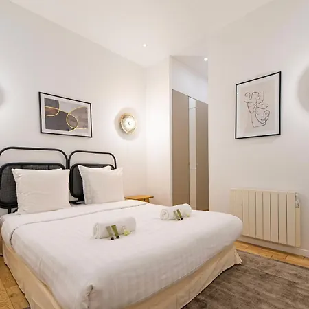 Cia - Notre Dame Spacious * パリ